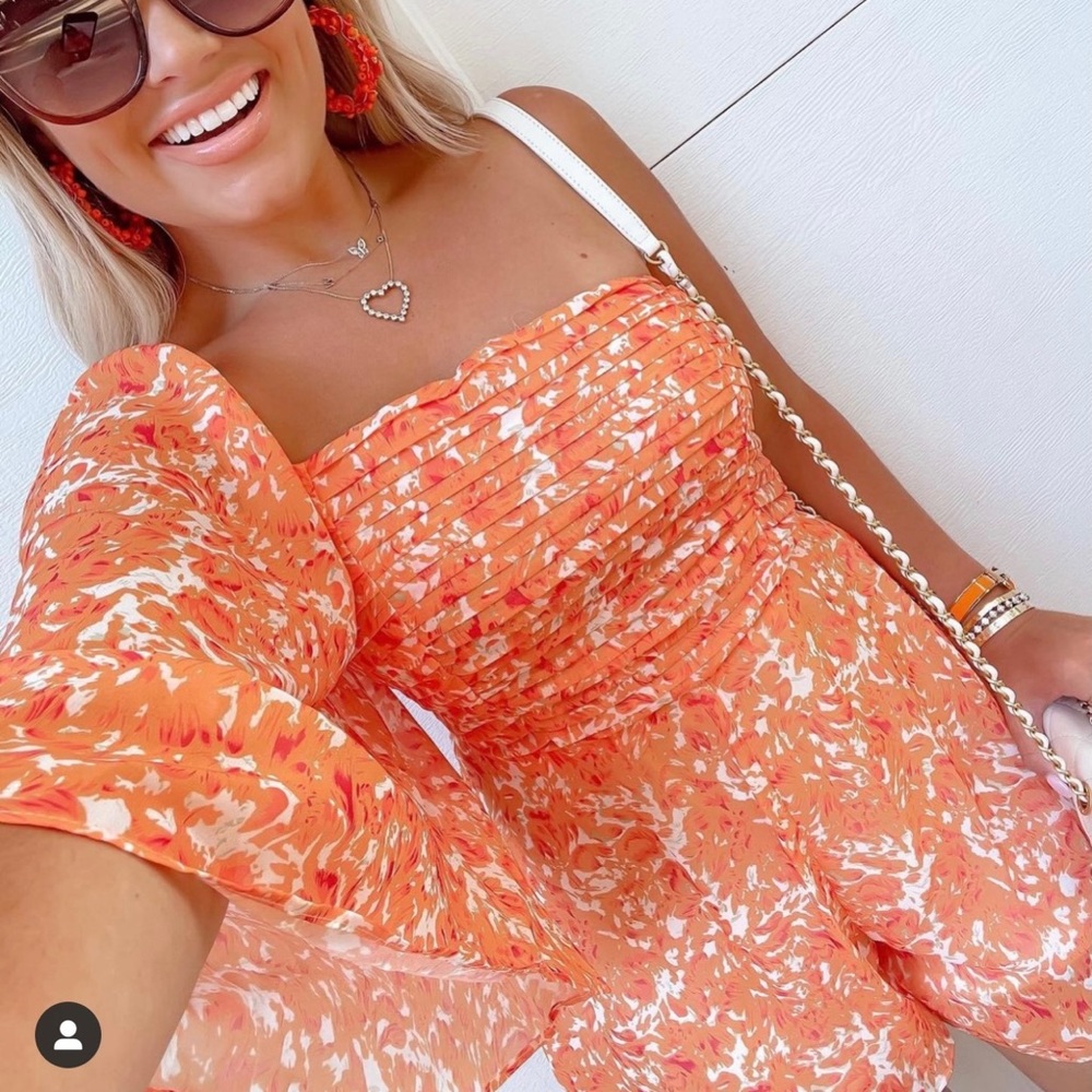 Romper - Picture 2 of 7